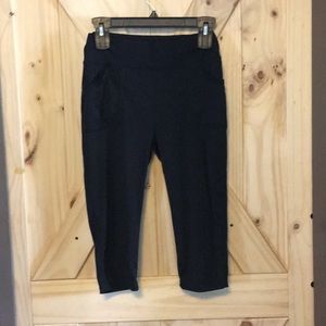 SOLD!! Final price drop-Capri leggings